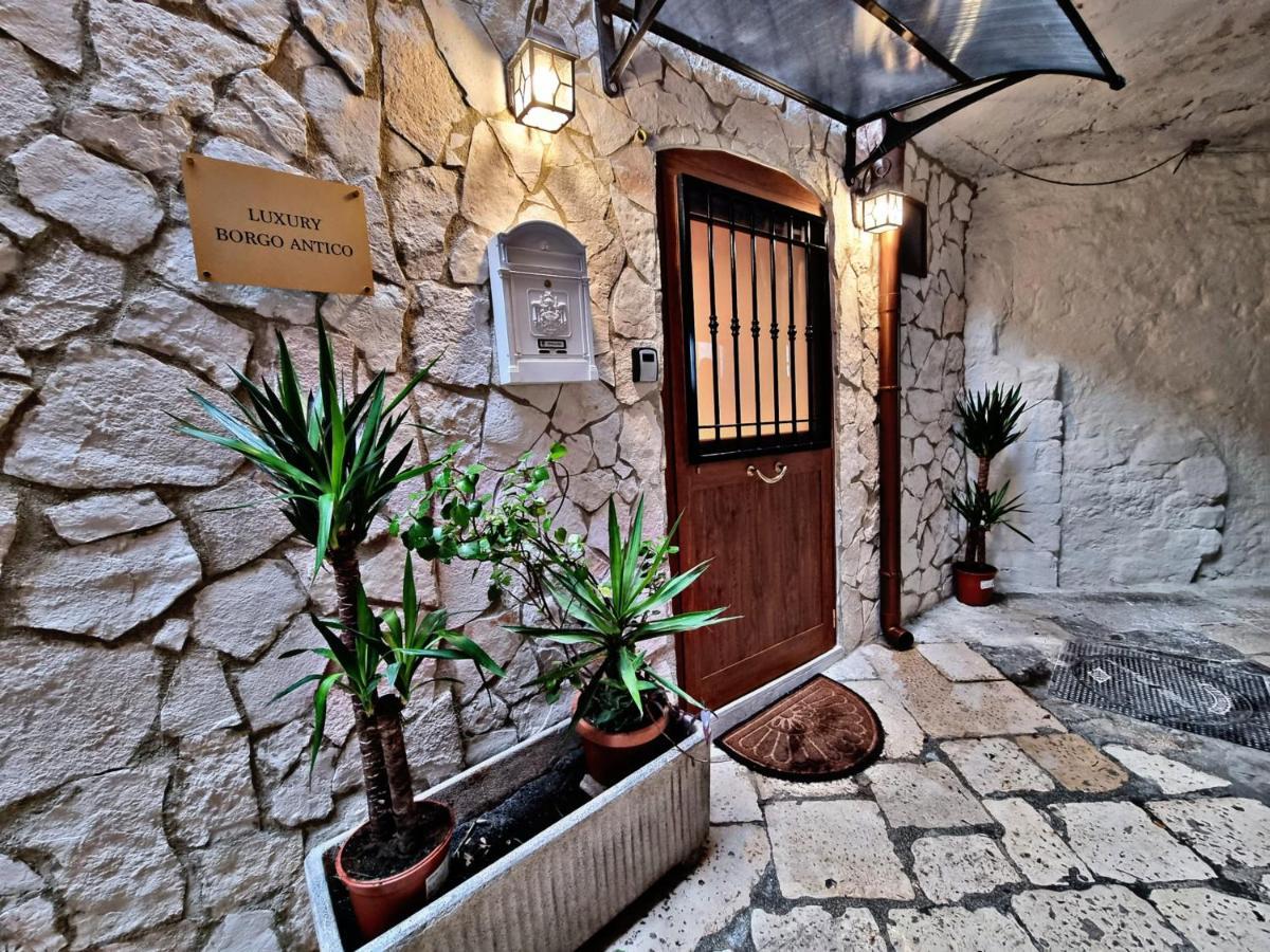 Luxury Borgo Antico Bari Exterior foto